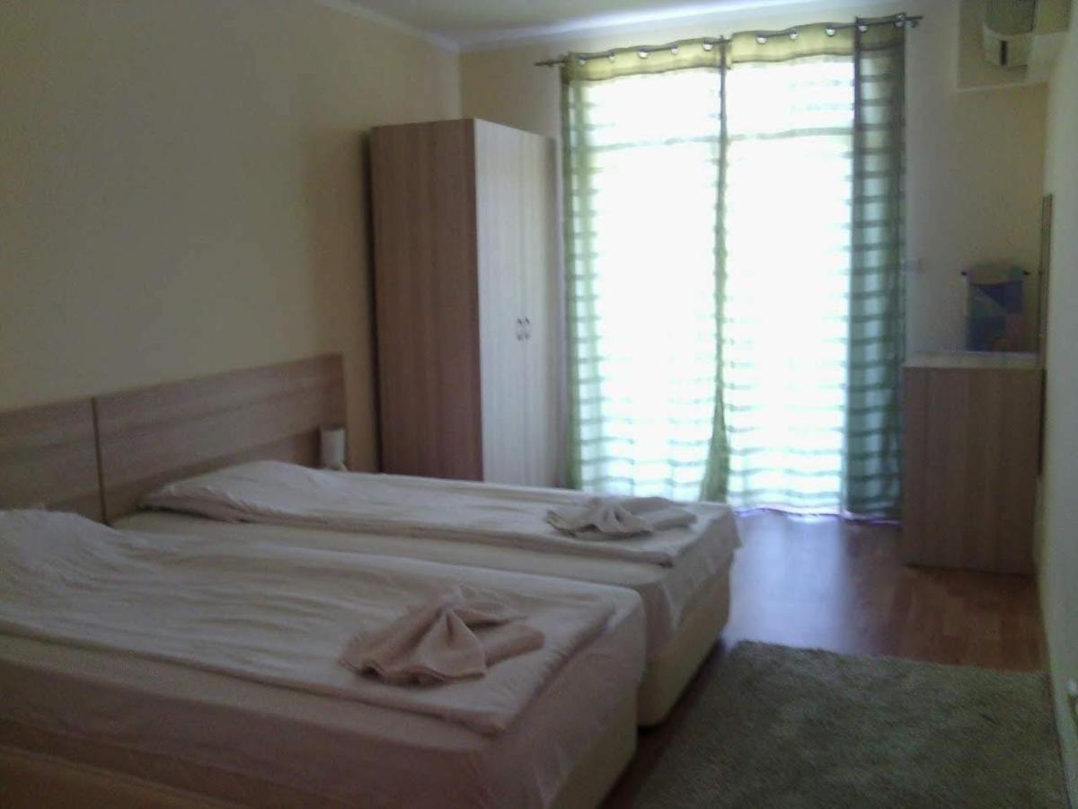 Complex Oazis Aparthotel Ravda ภายนอก รูปภาพ