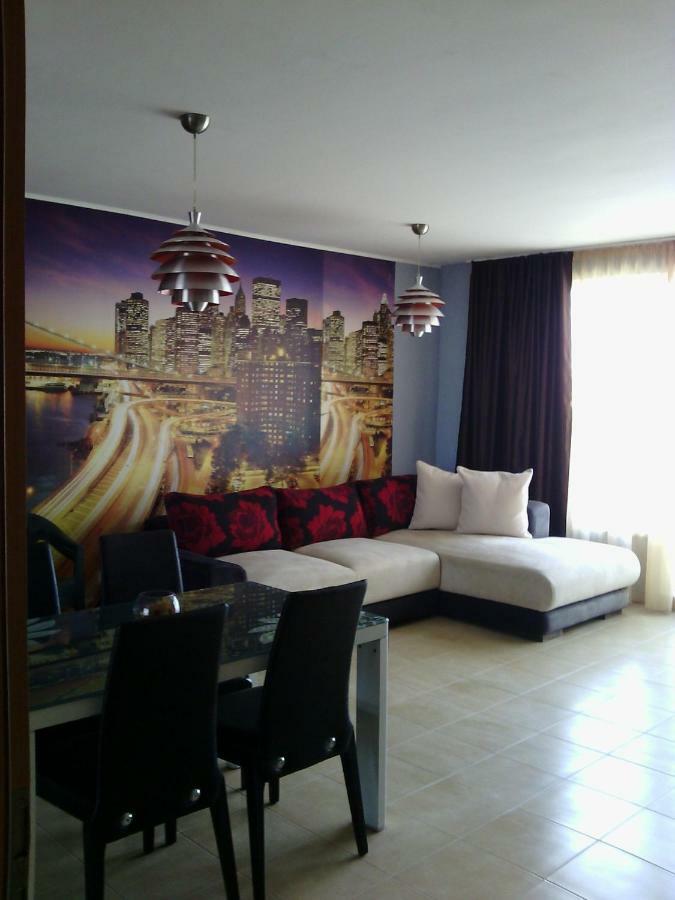 Complex Oazis Aparthotel Ravda ภายนอก รูปภาพ